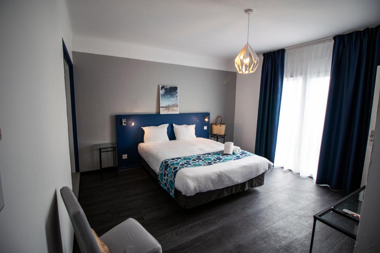 Hotel Bel Azur Six-Fours-les-Plages Exterior photo