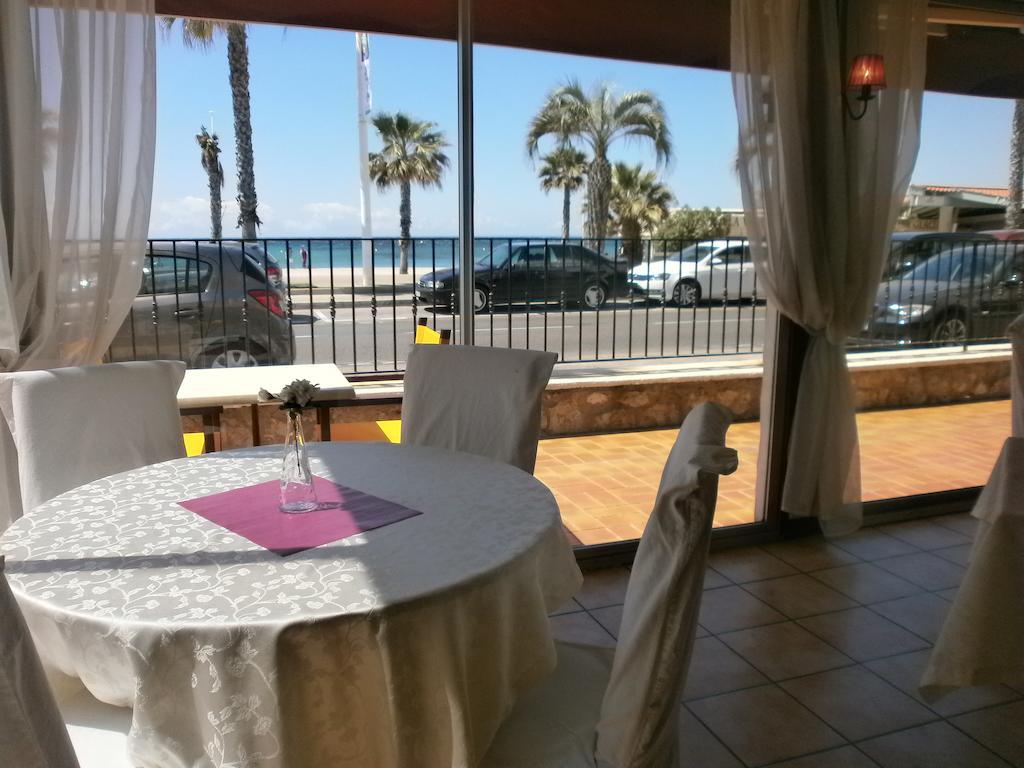 Hotel Bel Azur Six-Fours-les-Plages Exterior photo